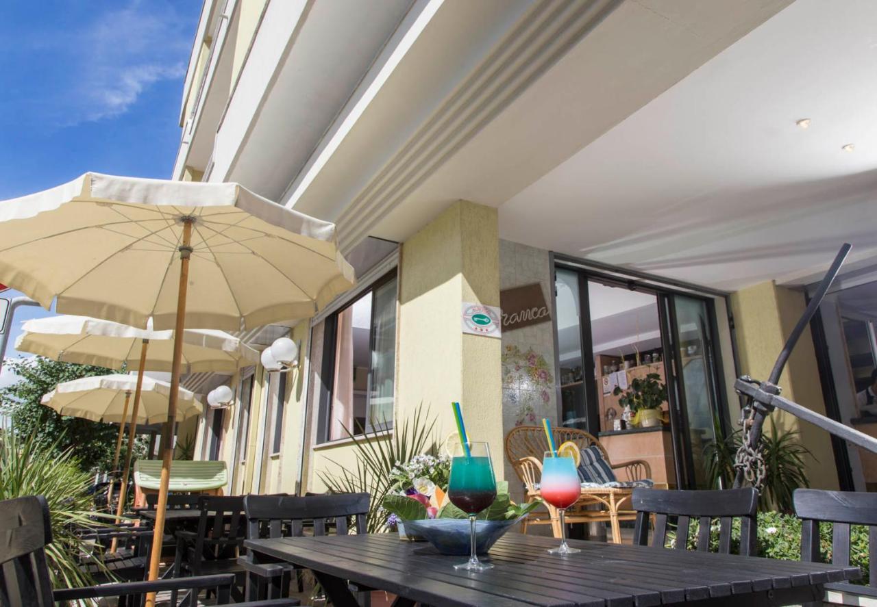 Hotel Franca Bellaria-Igea Marina Exterior photo